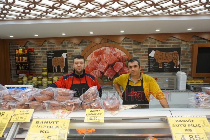 ÖZPAŞ MARKET 15. Şubesini Akyazı’da Açtı