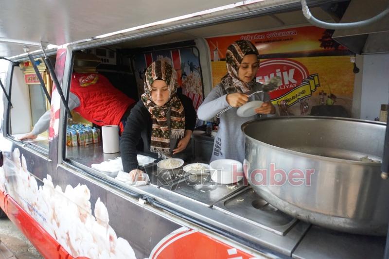 ÖZPAŞ MARKET 15. Şubesini Akyazı’da Açtı