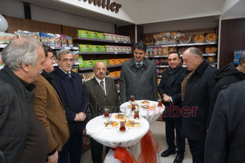ÖZPAŞ MARKET 15. Şubesini Akyazı’da Açtı