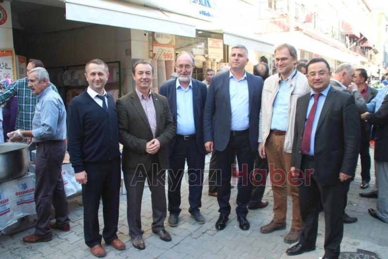 Öztürk Markette Aşure Geleneği Devam Etti