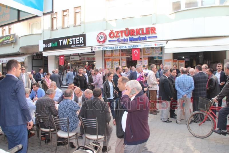 Öztürk Markette Aşure Geleneği Devam Etti
