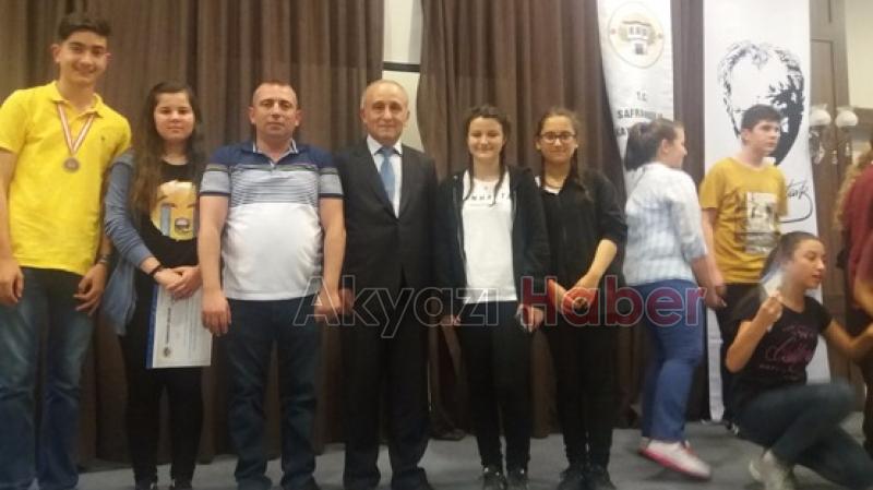 Paris Ortaokulu Matematik Olimpiyatlarında Ter Döktü