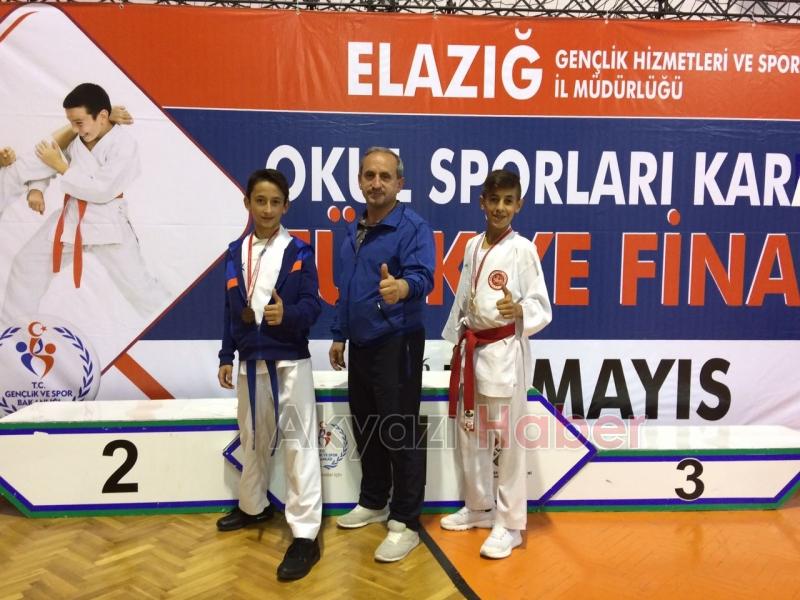 Paris Ortaokulu Türkiye Şampiyonu Oldu