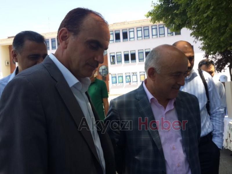 Paris Ortaokulunda TÜBİTAK 4006 Bilim Fuarı Düzenlendi