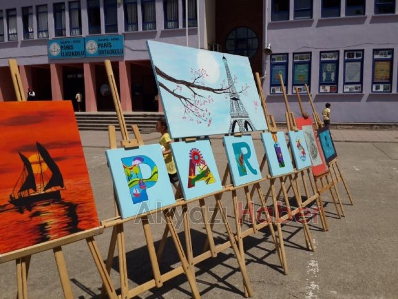 Paris Ortaokulunda TÜBİTAK 4006 Bilim Fuarı Düzenlendi