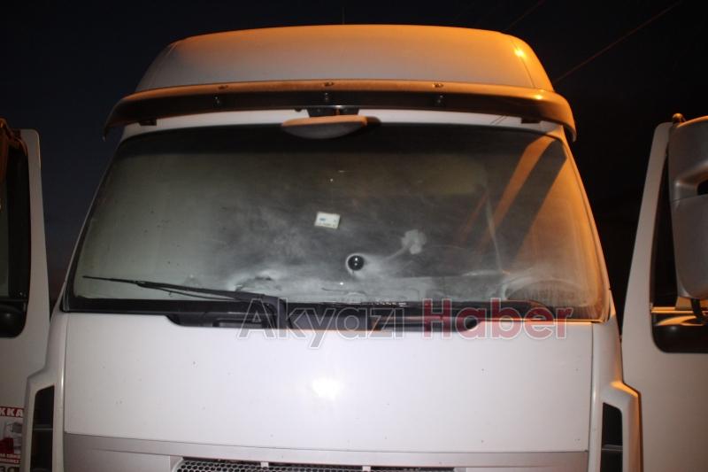 Park Halindeki Tır Alev Aldı