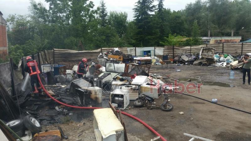 Parsellerde Yangın Çıktı