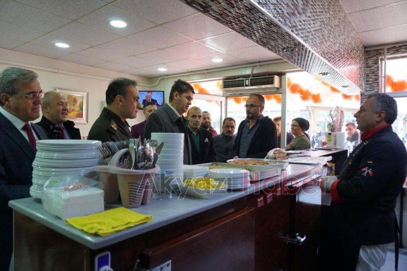 Paşa Köftecisi Törenle Açıldı