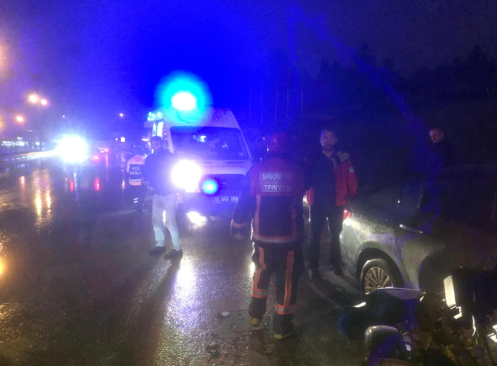 Pat pat ile otomobilin karıştığı kaza: 6 yaralı