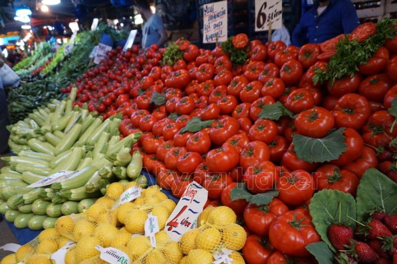 Pazarda Ramazan yoğunluğu başladı