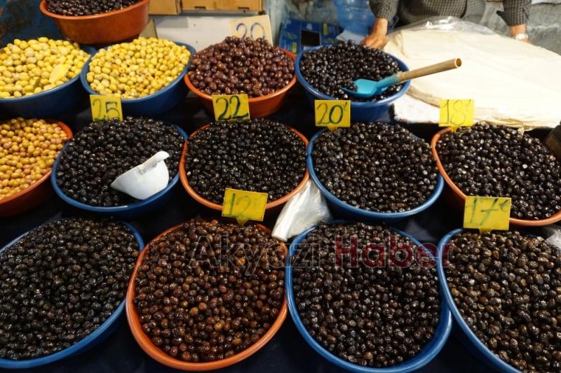 Pazarda Ramazan yoğunluğu başladı