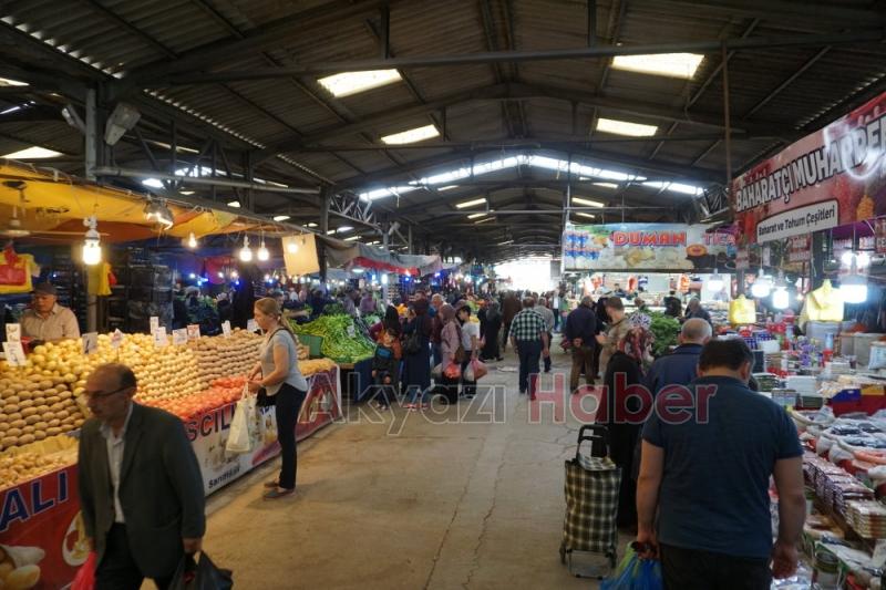 Pazarda Ramazan yoğunluğu başladı