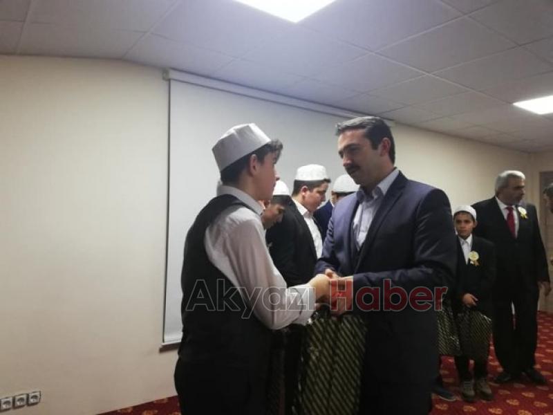 Peygamber Sevgisi salona sığmadı 