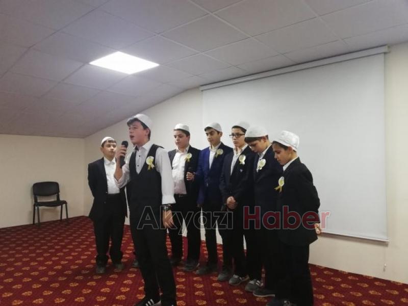 Peygamber Sevgisi salona sığmadı 