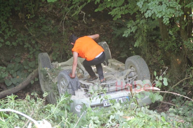 Pick Up Şarampole Uçtu 1 Yaralı