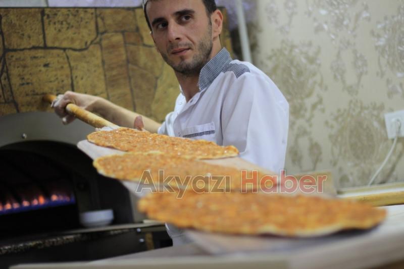 Pide ve Lahmacunda Tecrübeyle Gelen Lezzet