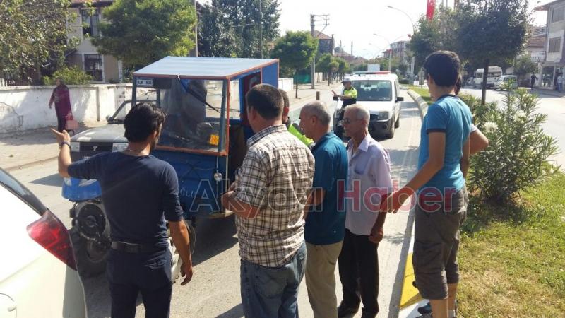 Pırpır Otomobile Arkadan Çarptı