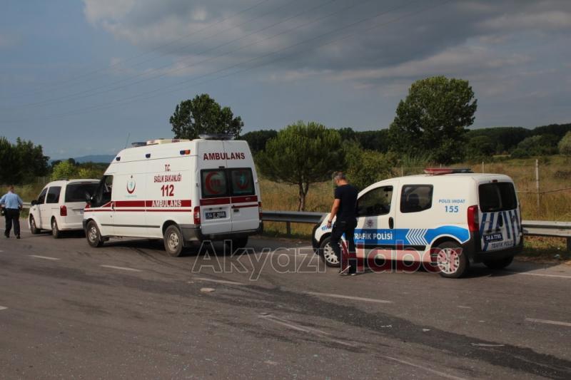 Polis aracı kaza yaptı