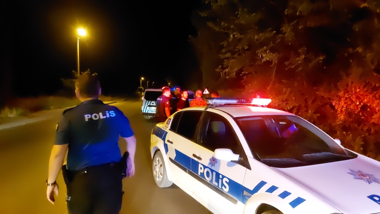 Polis Önünü Kesti, Çalıntı Araçla Kaçış Akyazı’da Sona Erdi!