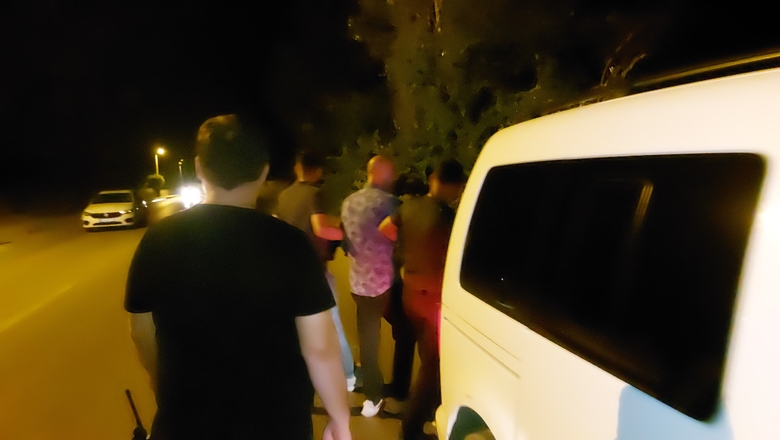 Polis Önünü Kesti, Çalıntı Araçla Kaçış Akyazı’da Sona Erdi!
