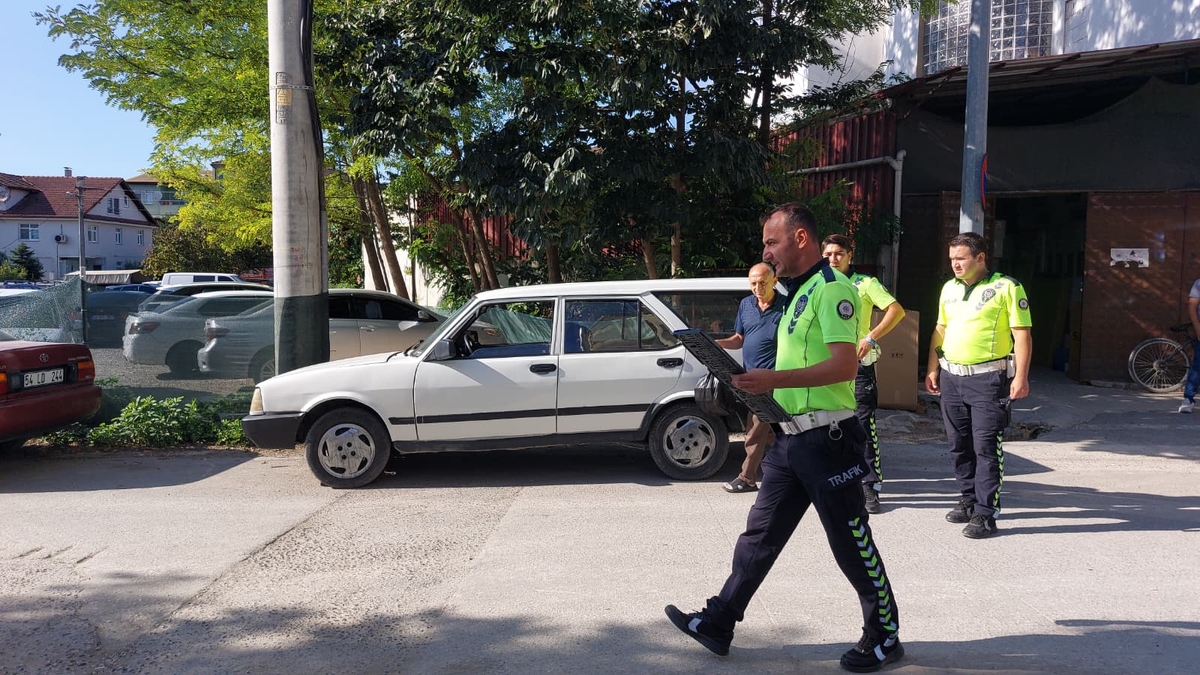 Polisin şüphesi yakalattı