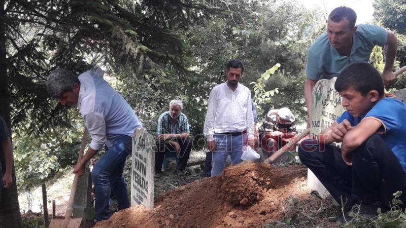 Rabia Altıntaş Defnedildi