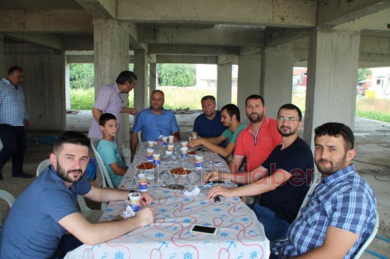 Rabia Evlerinde Yemek Ziyafeti