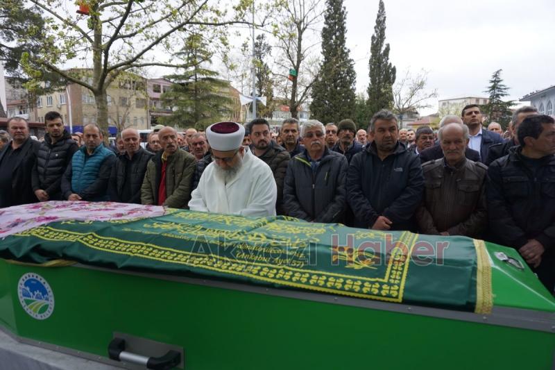 Rabia Mestan Dualarla Defnedildi