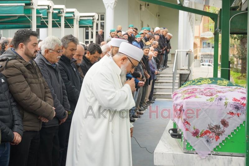 Rabia Mestan Dualarla Defnedildi