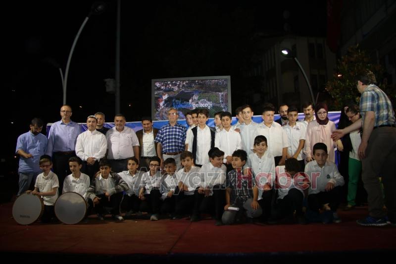 Ramazan Etkinliklerinde Akyazı İmamhatip Ortaokulu Sahne Aldı