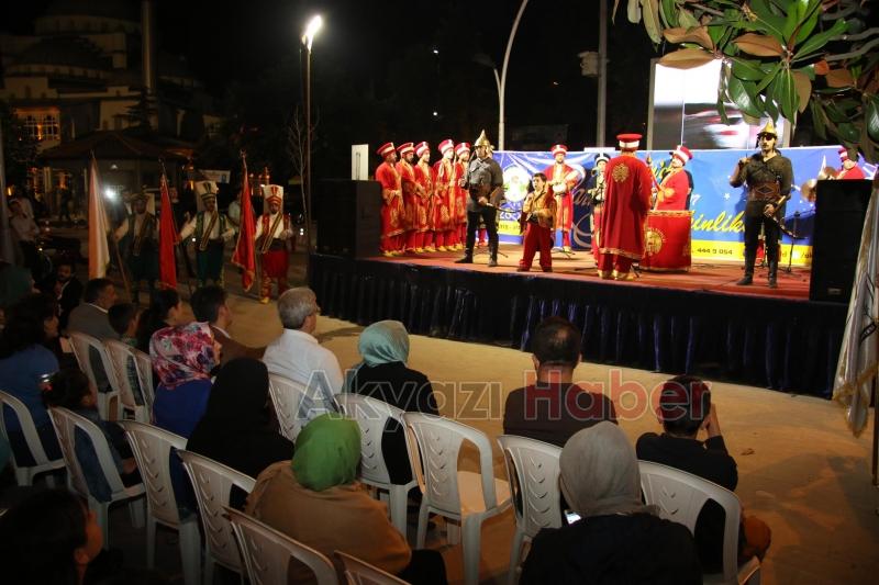 RAMAZAN ETKİNLİKLERİNDE PAYİTAHT ABDÜLHAMİT DİZİSİ OYUNCUSUNA YOĞUN İLGİ 