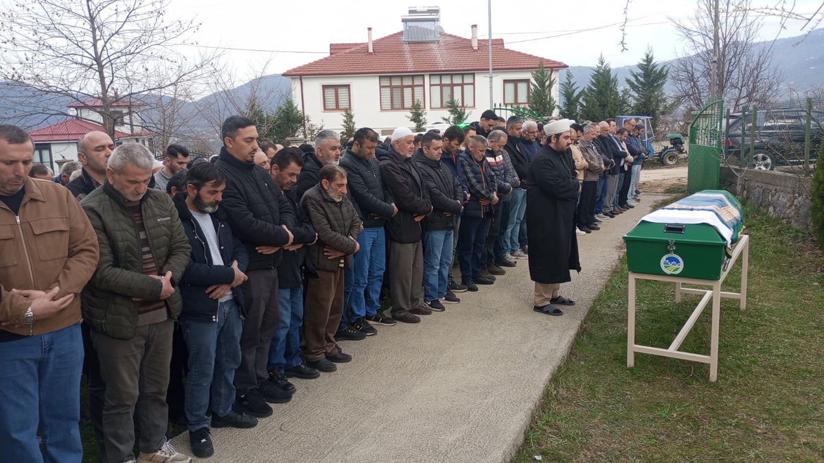 Ramazan Fidan Ebediyete Uğurlandı.