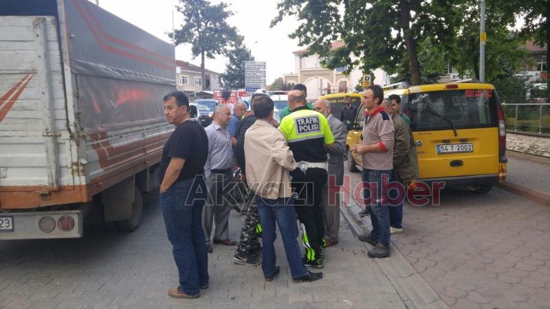 Ramazan Kumanyasını Evine Götürürken Motosikletten Düştü