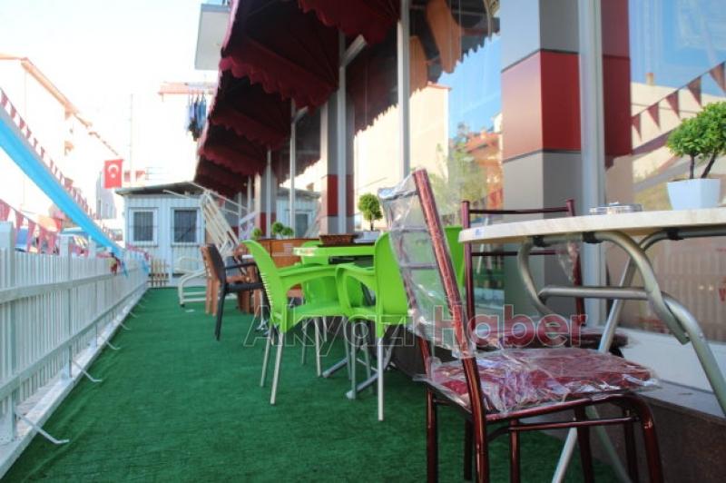 Reha Konsept Tüm Akyazı Halkını Masaya Davet Ediyor