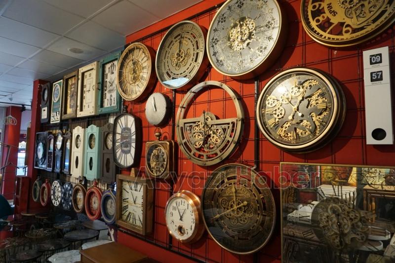 Reha Konseptte Masa Alana Önlük Hediye