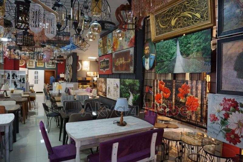 Reha Konseptte Masa Alana Önlük Hediye