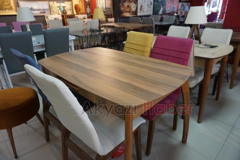 Reha Konseptte Masa Alana Önlük Hediye