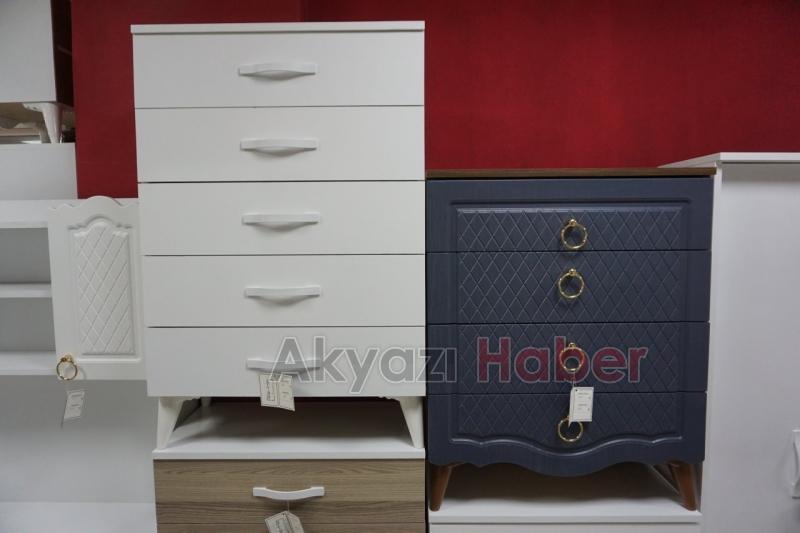 Reha Konseptte Masa Alana Önlük Hediye