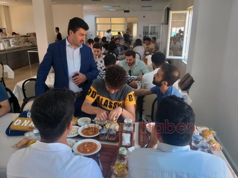 Rektörlerden Öğrencilere Ortak Yemekhane Kararı