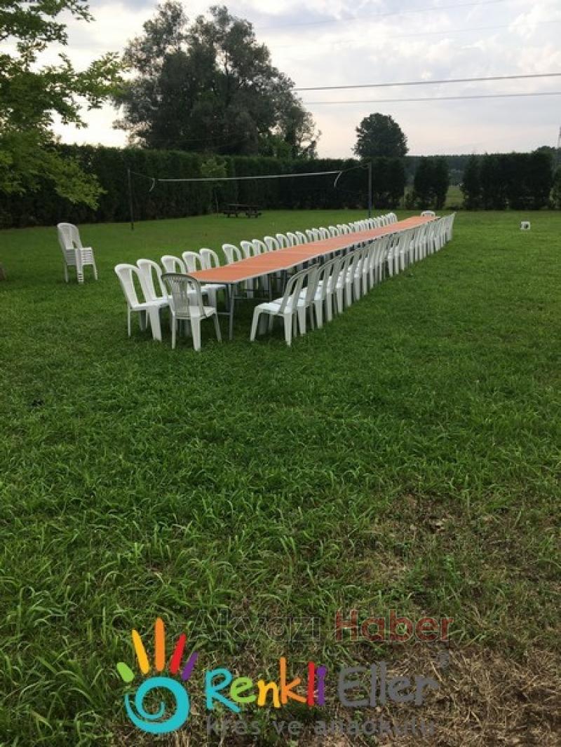 Renkli Eller Kreş Ailesi İftar Sofrasında Buluştu