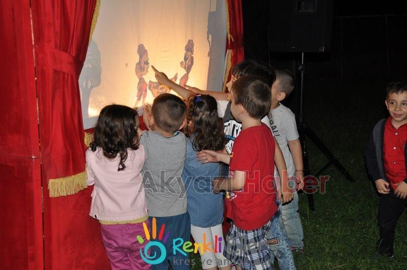 Renkli Eller Kreş Ailesi İftar Sofrasında Buluştu