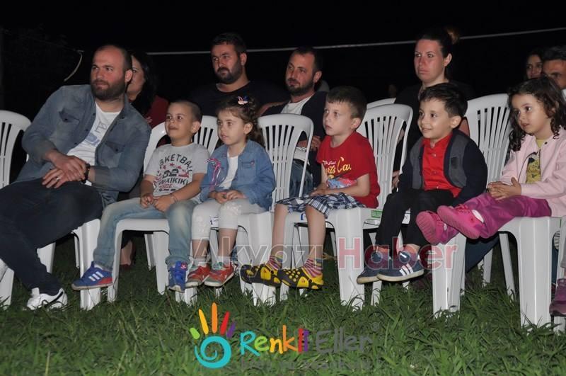 Renkli Eller Kreş Ailesi İftar Sofrasında Buluştu