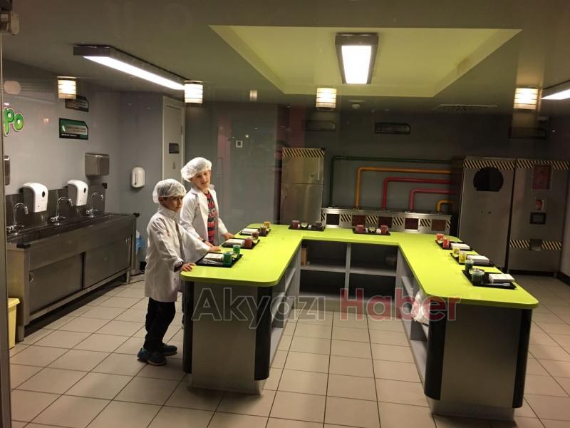 Renkli Eller Kreş İstanbul'u Fethetti