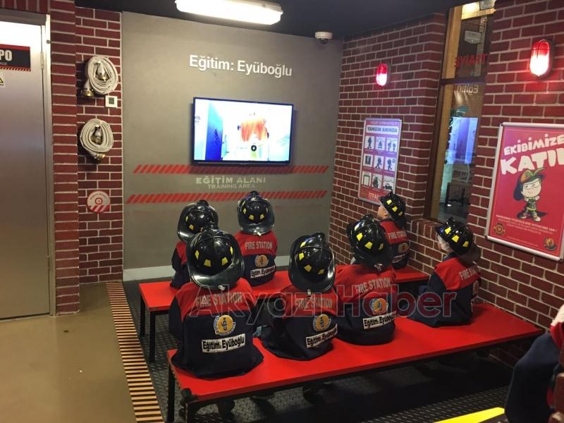 Renkli Eller Kreş İstanbul'u Fethetti