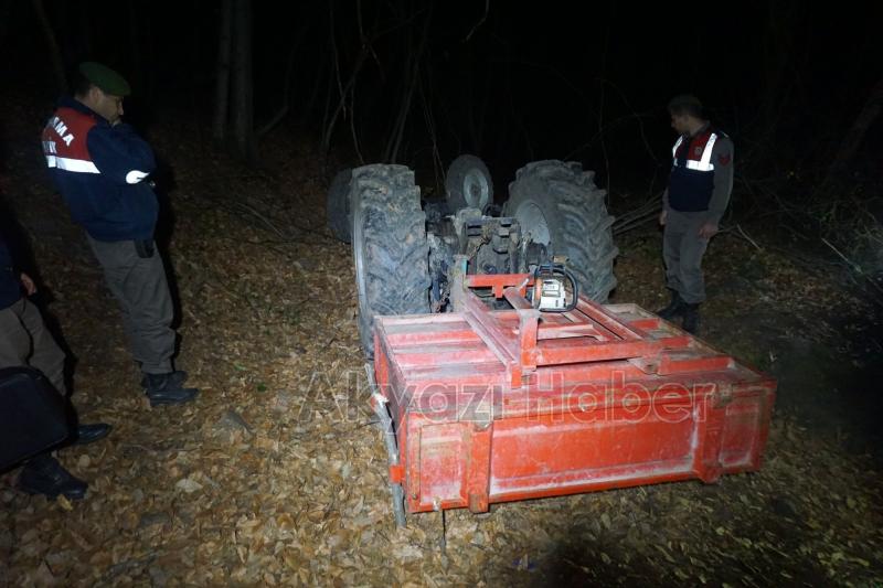 Reşadiye'de Traktör Devrildi