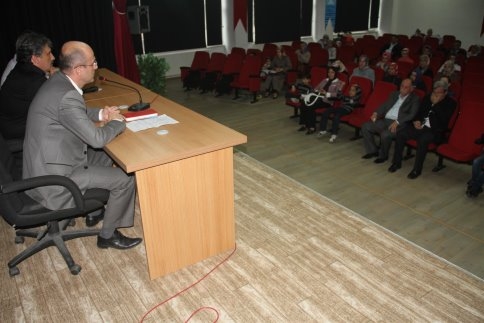 Akyazı Belediyesi ,KOSGEB ve ATSO Girişimci bayanlarla toplantıda bir araya geldi