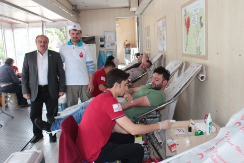 Beşir Derneği ve Kızılay Ortaklığında Kan Bağışı Kampanyası