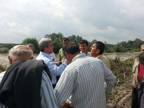 Mudurnu Deresi Bendi Yıktı Yön Değiştirdi. 
