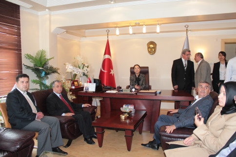 Bakan Ayşenur İslam Akyazı'da