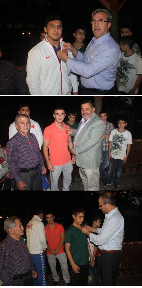 Başarılı Güreşçiler Ödüllendirildi